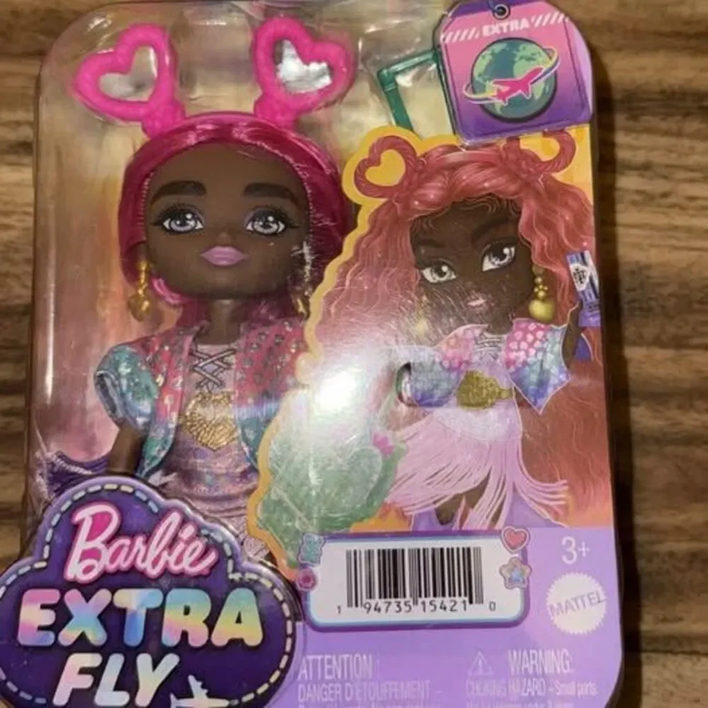 Barbie Extra Fly Minis Travel Doll, NEW